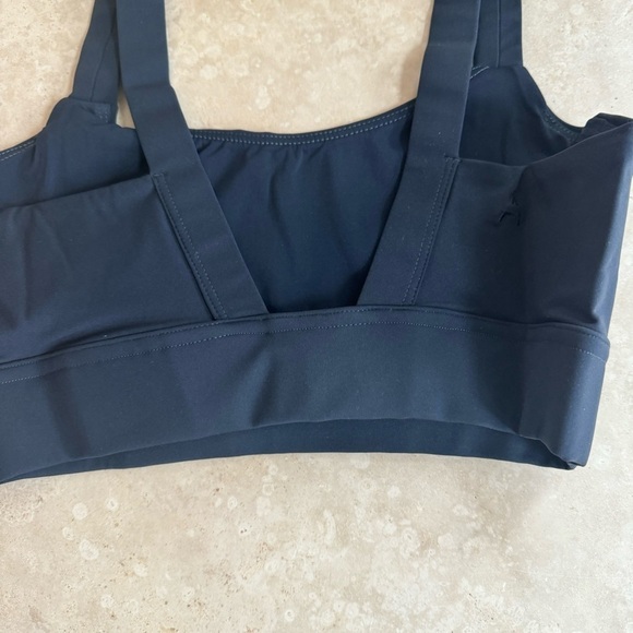 Aday Lighten Up Sports Bra Shadow Black Womens Size XS Activewear - Picture 6 of 10